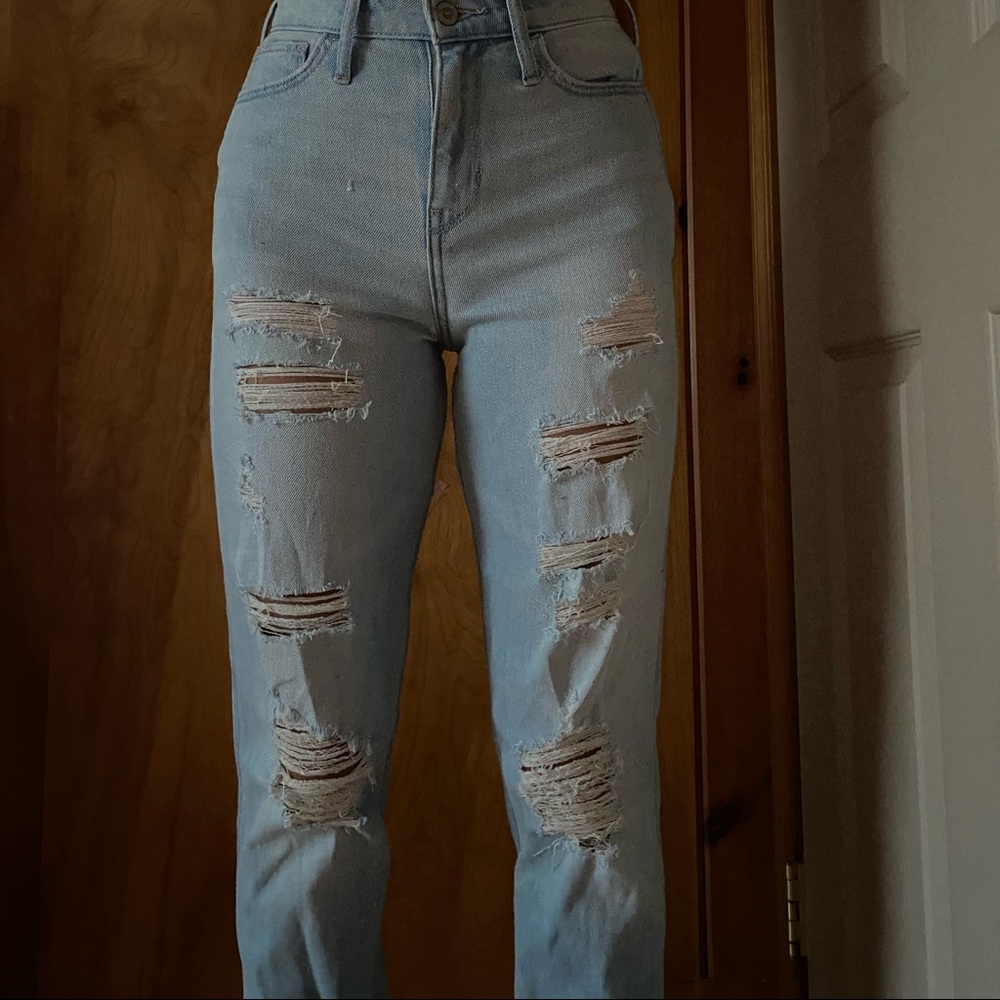 hollister mom jeans